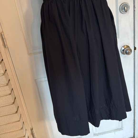 The Tommie Cap-Sleeve Smocked Front-Zip Midi Shirt
100% cotton Dress - Picture 12 of 17